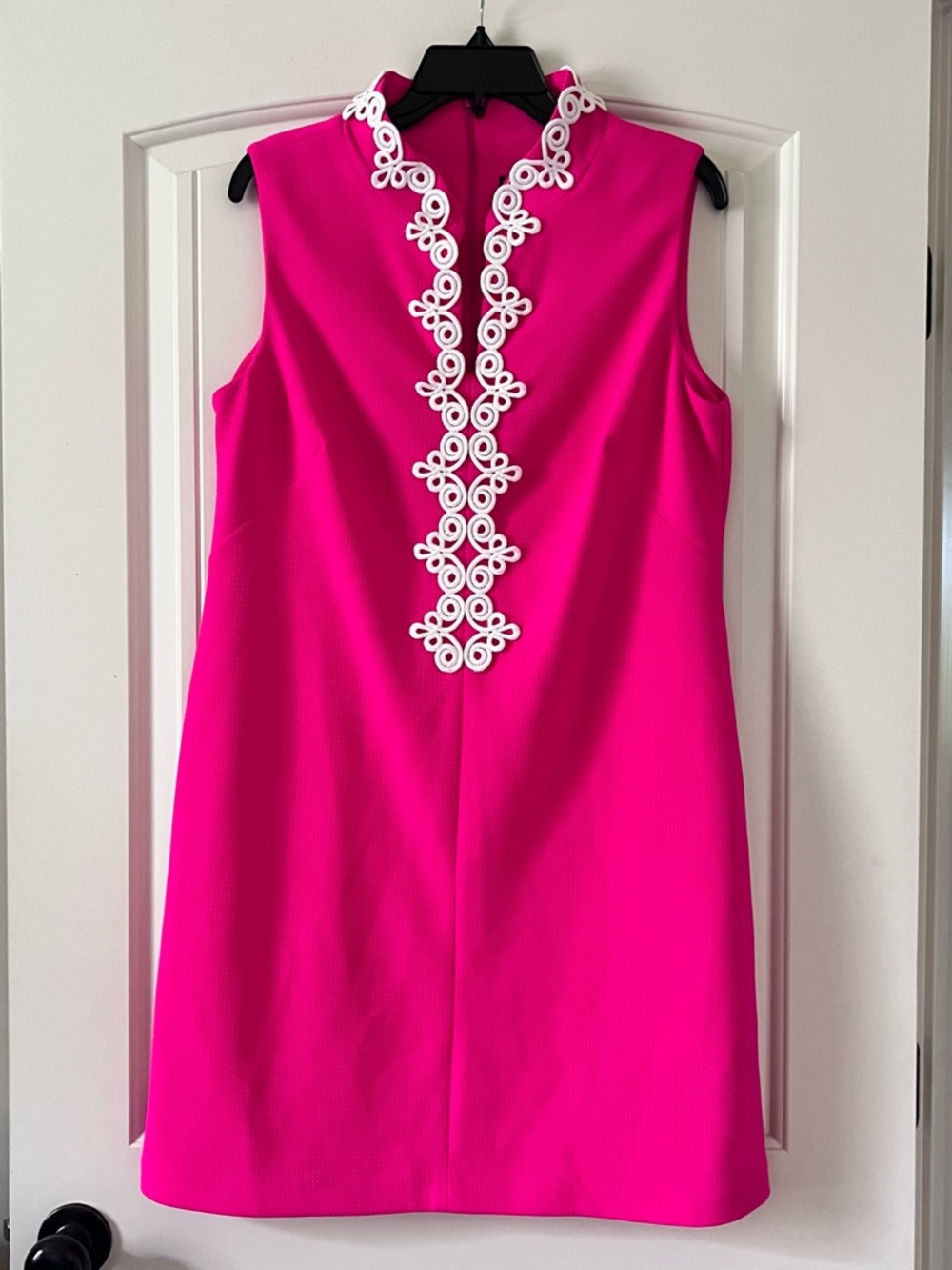 Jessica Howard Hot Pink Sleeveless Shift Dress with White Trim